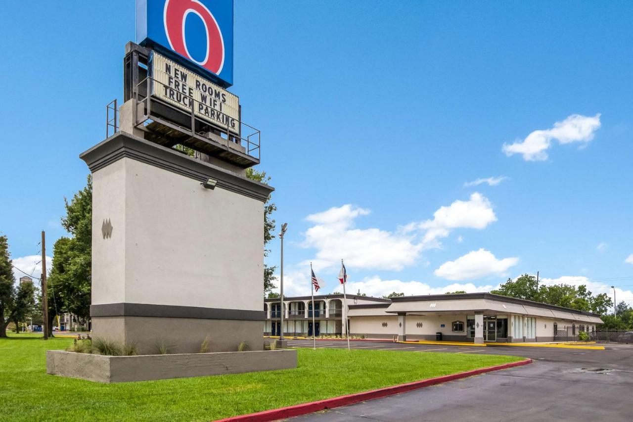 Motel 6 Groves, Tx Eksteriør bilde